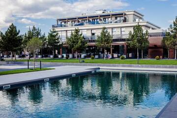 Фото Отель Riviera Zoloche Resort &amp; Spa г. Vishenki 1